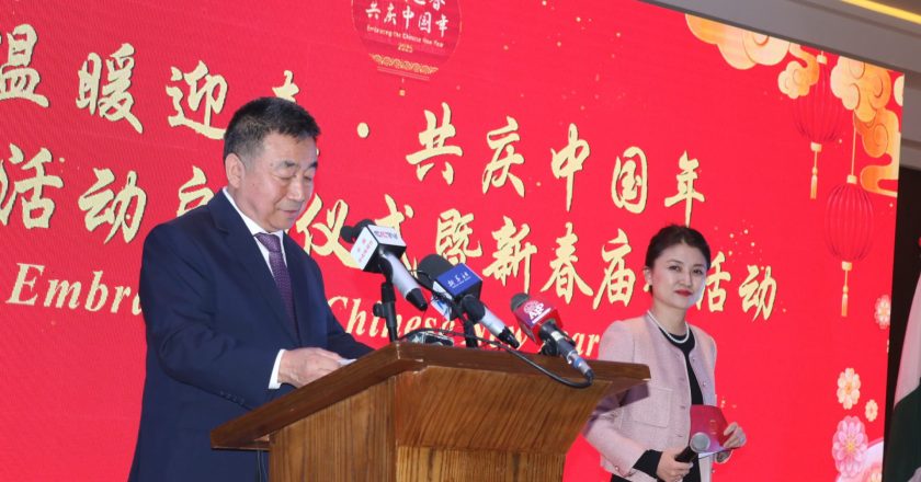 Dr La Jielian speak on the occasion of the fair well event organised by the Chinese Embassy