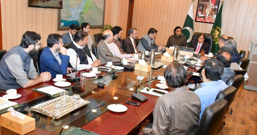 Federal minister for railways Muhammad Hanif Abbasi meets delegation of Rawalpindi Chambers of Commerce and Industries (RCCI)
