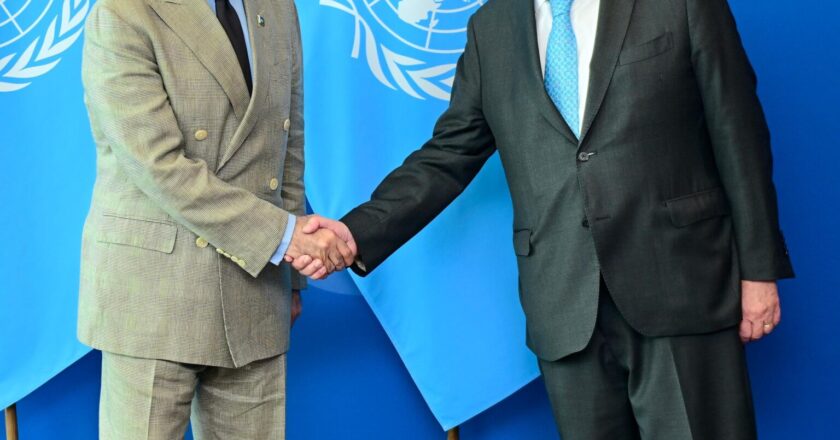 Prime Minister Meets UN Secretary-General António Guterres on Sidelines of UNGA 80th Session