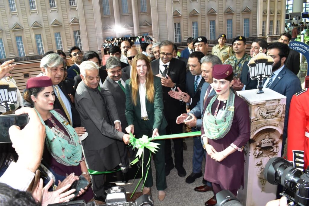 اسلام آباد تا مانچسٹر براہِ راست پرواز کا آغاز پاکستان اور برطانیہ کے درمیان رابطوں کے نئے دور کا آغاز